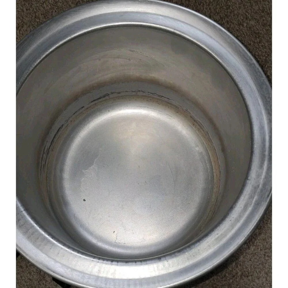 APW Wyott RCW-07 Commercial 7 Qt Round Countertop Warmer Soup Food Cooker 120V